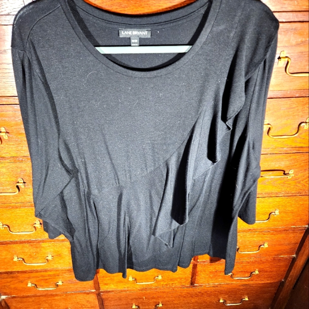 Lane Bryant Black Rayon Ruffles 18/20